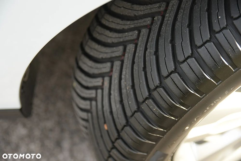 Hyundai ix35 2.0 CRDi 4WD Premium - 16