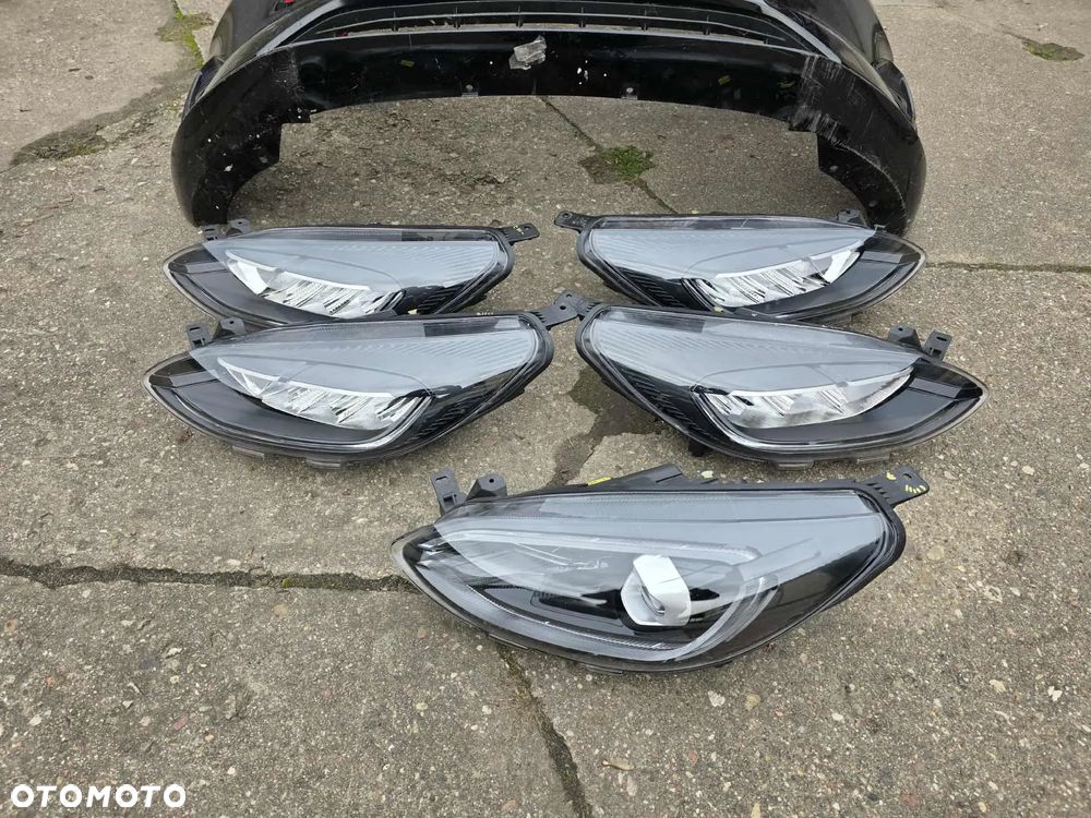 Ford Fiesta MK8 Lift 22r- lampy zderzak maska pas błotnik lampy - 2