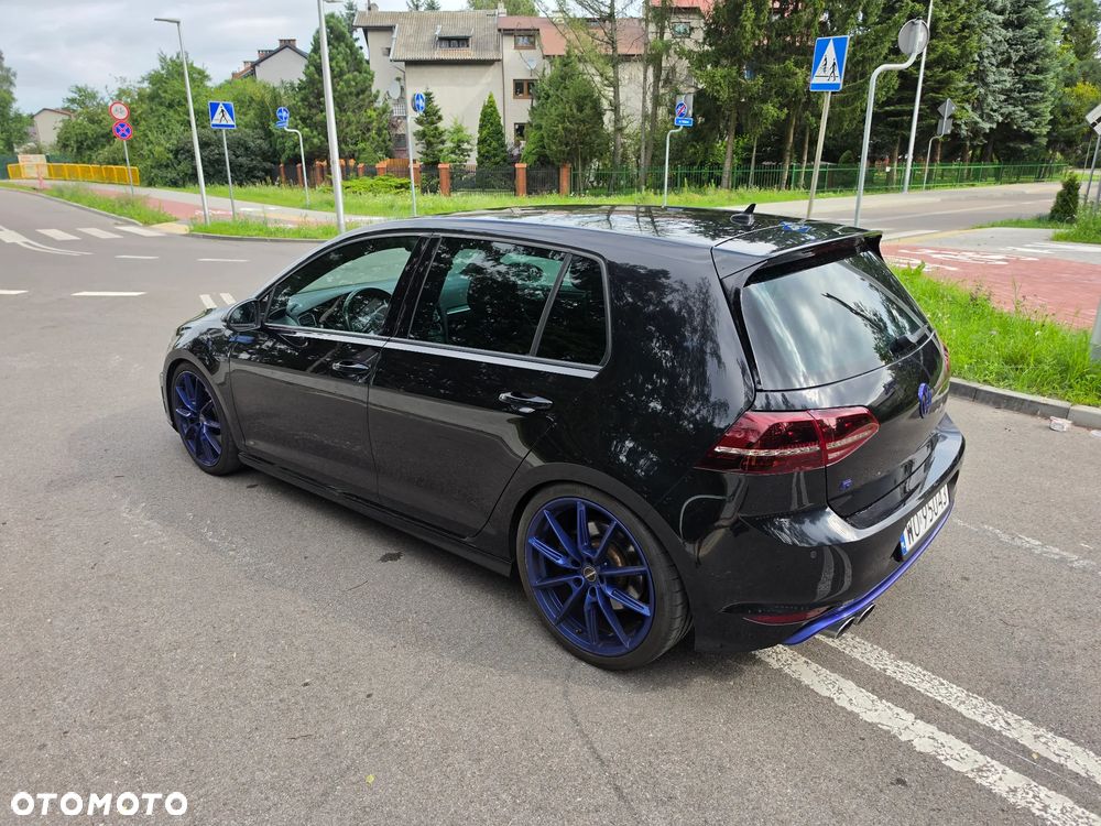 Volkswagen Golf - 15