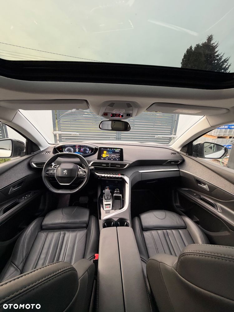 Peugeot 5008 - 11