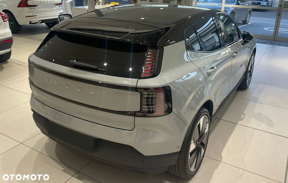 Volvo EX30 Twin Motor Performance AWD Ultra - 4