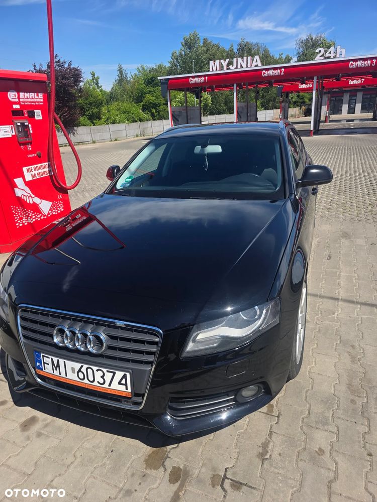 Audi A4 Avant - 1