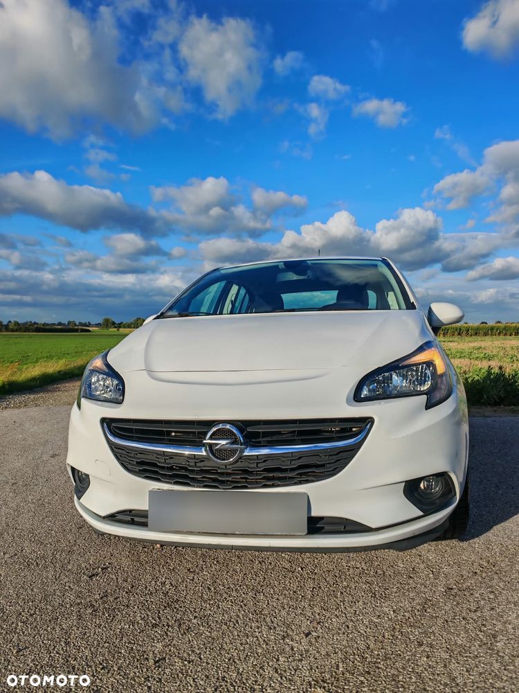 Opel Corsa 1.2 16V Essentia - 1