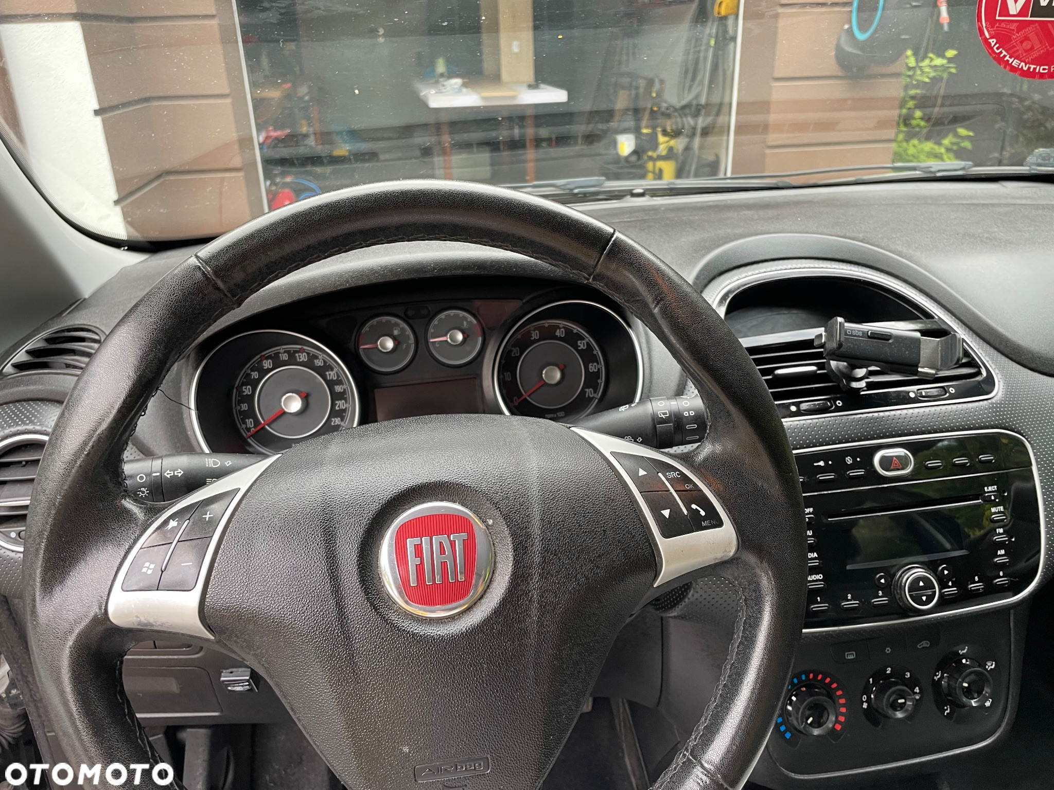 Fiat Punto Evo 1.4 8V Active Euro5 - 11