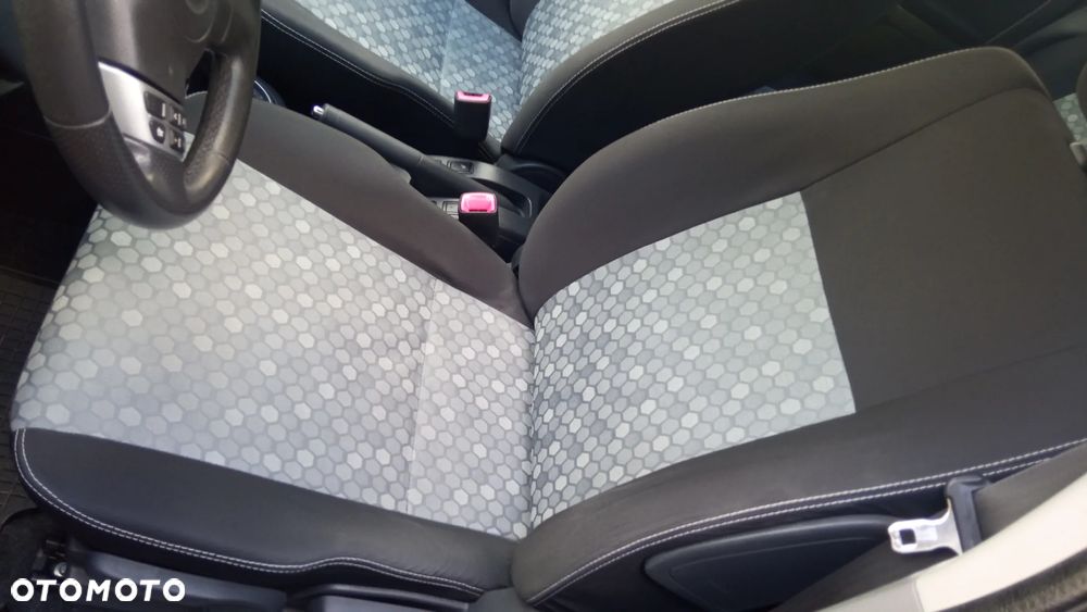 Suzuki SX4 Classic 1.6 VVT 4x2 Comfort - 13