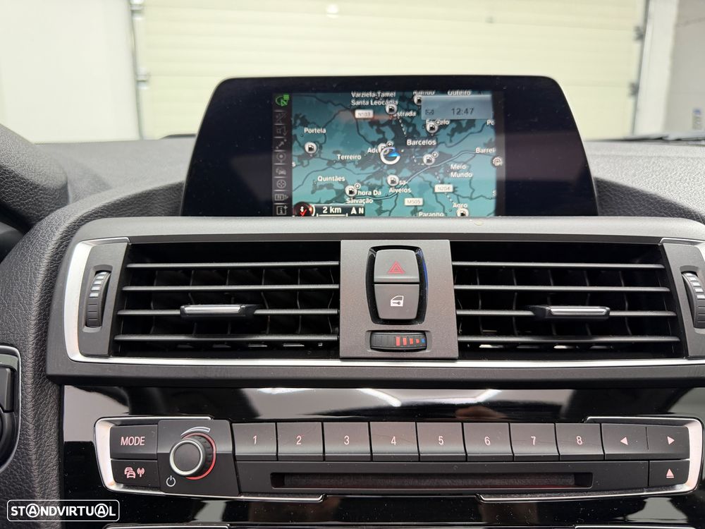 BMW 116 d Pack M - 24