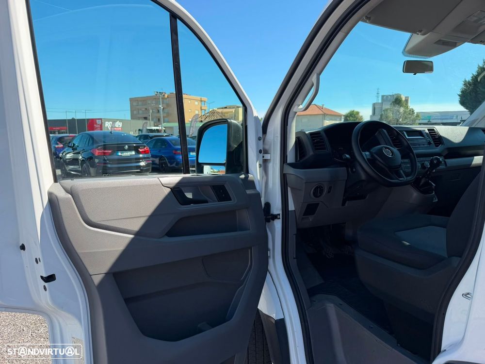 VW Crafter 2.0 TDI CD Longo - 16
