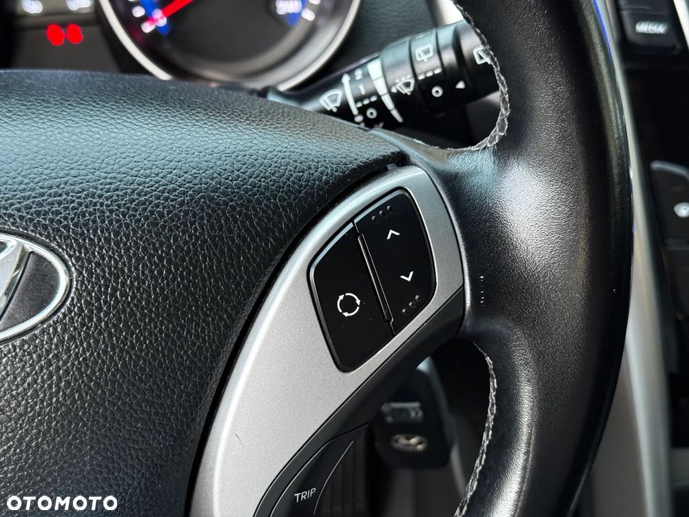 Hyundai i30 1.6 CRDi Comfort - 18