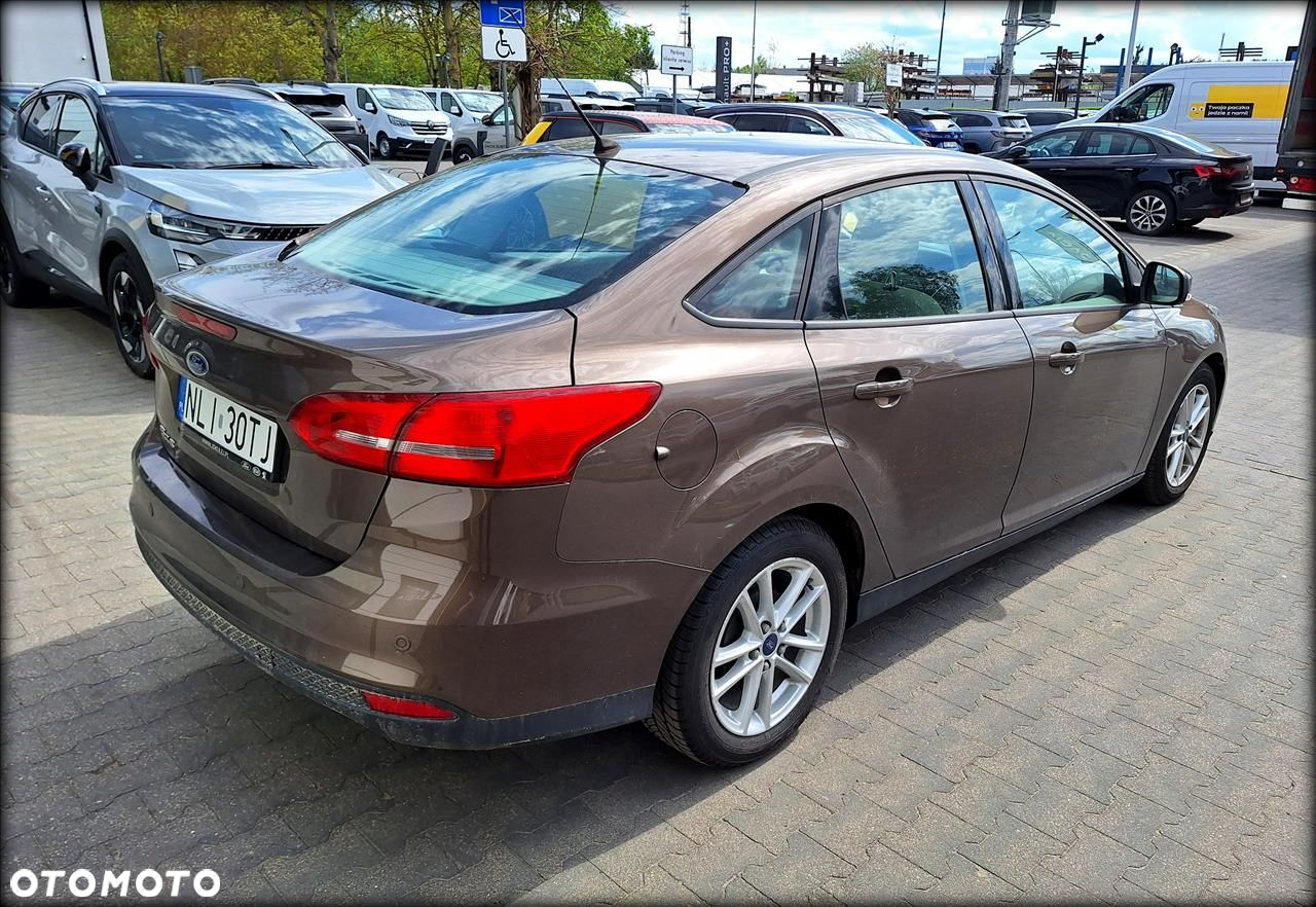 Ford Focus 1.6 Trend - 3