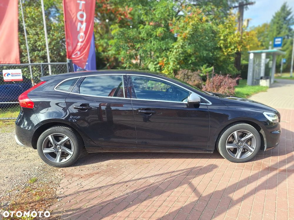 Volvo V40 - 16