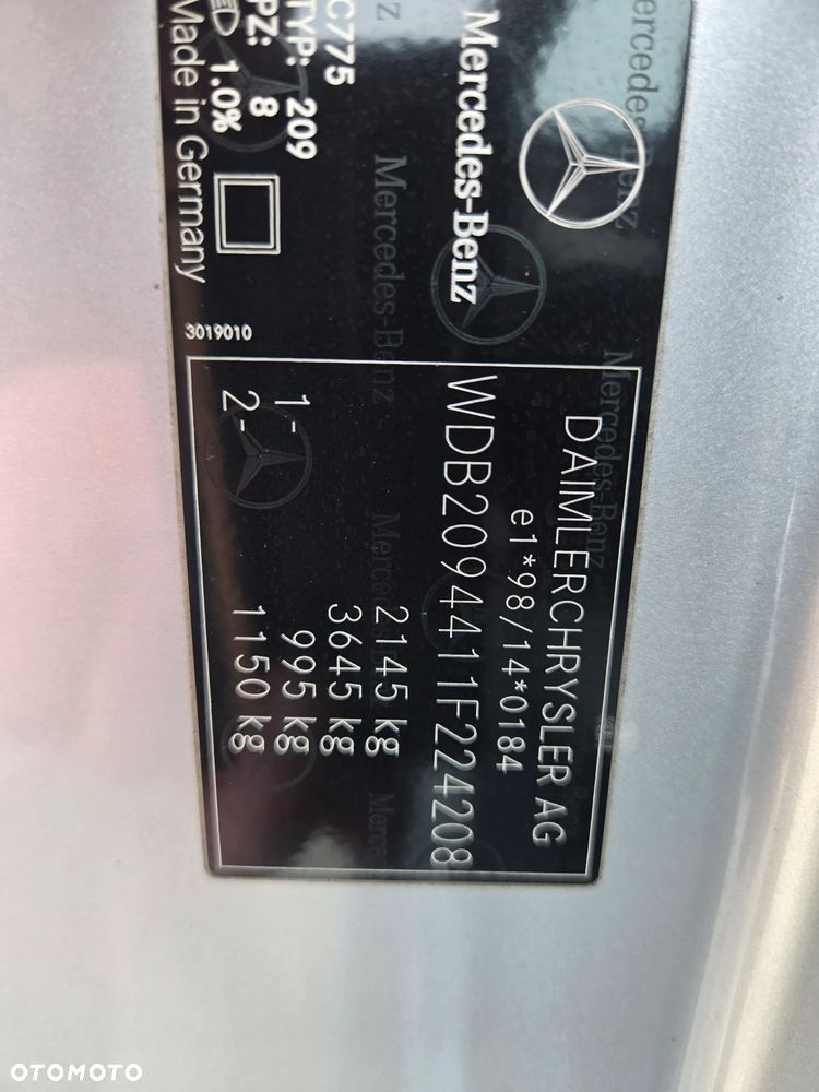 Mercedes-Benz CLK - 16