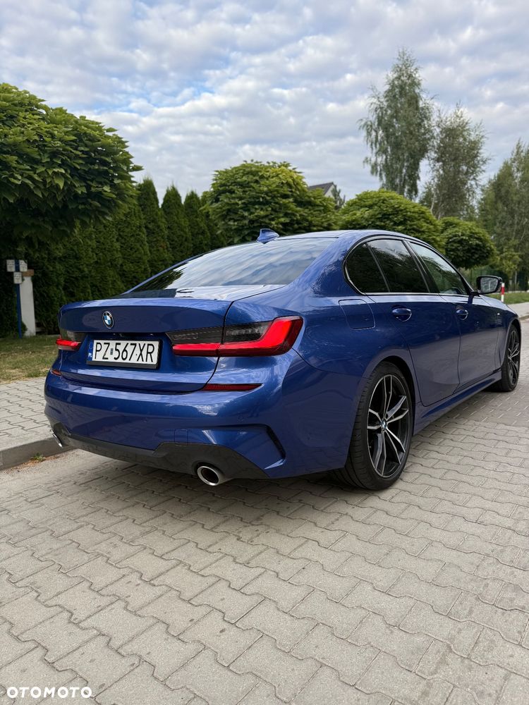 BMW Seria 3 320d xDrive M Sport sport - 4