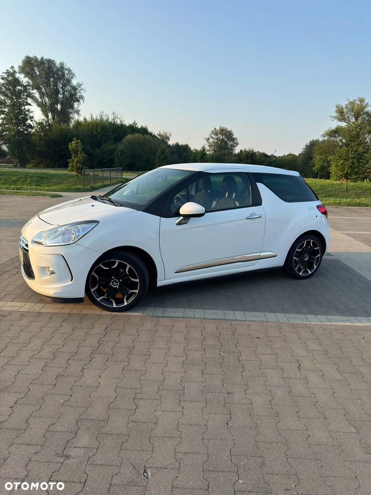 Citroën DS3 VTi 120 SoChic - 5