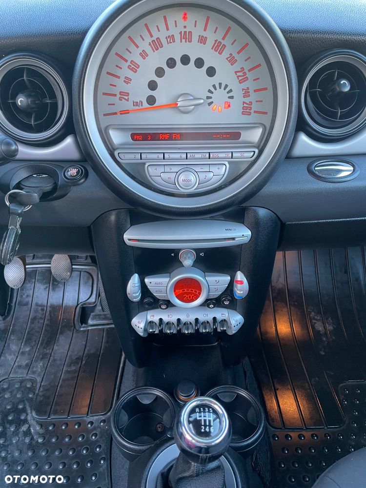 MINI Clubman One - 24