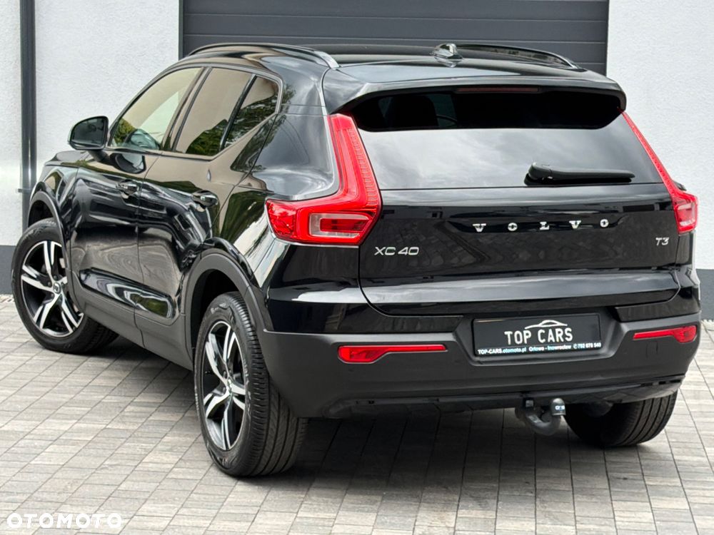 Volvo XC 40 B3 B DKG Ultra Dark - 14