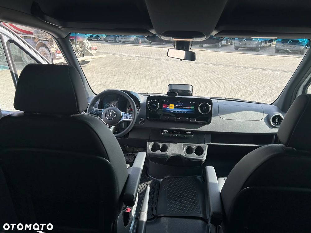 Mercedes-Benz Sprinter Standard PRO 9G-Tronic 907.253 - 12