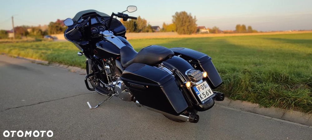 Harley-Davidson Touring Road Glide - 14