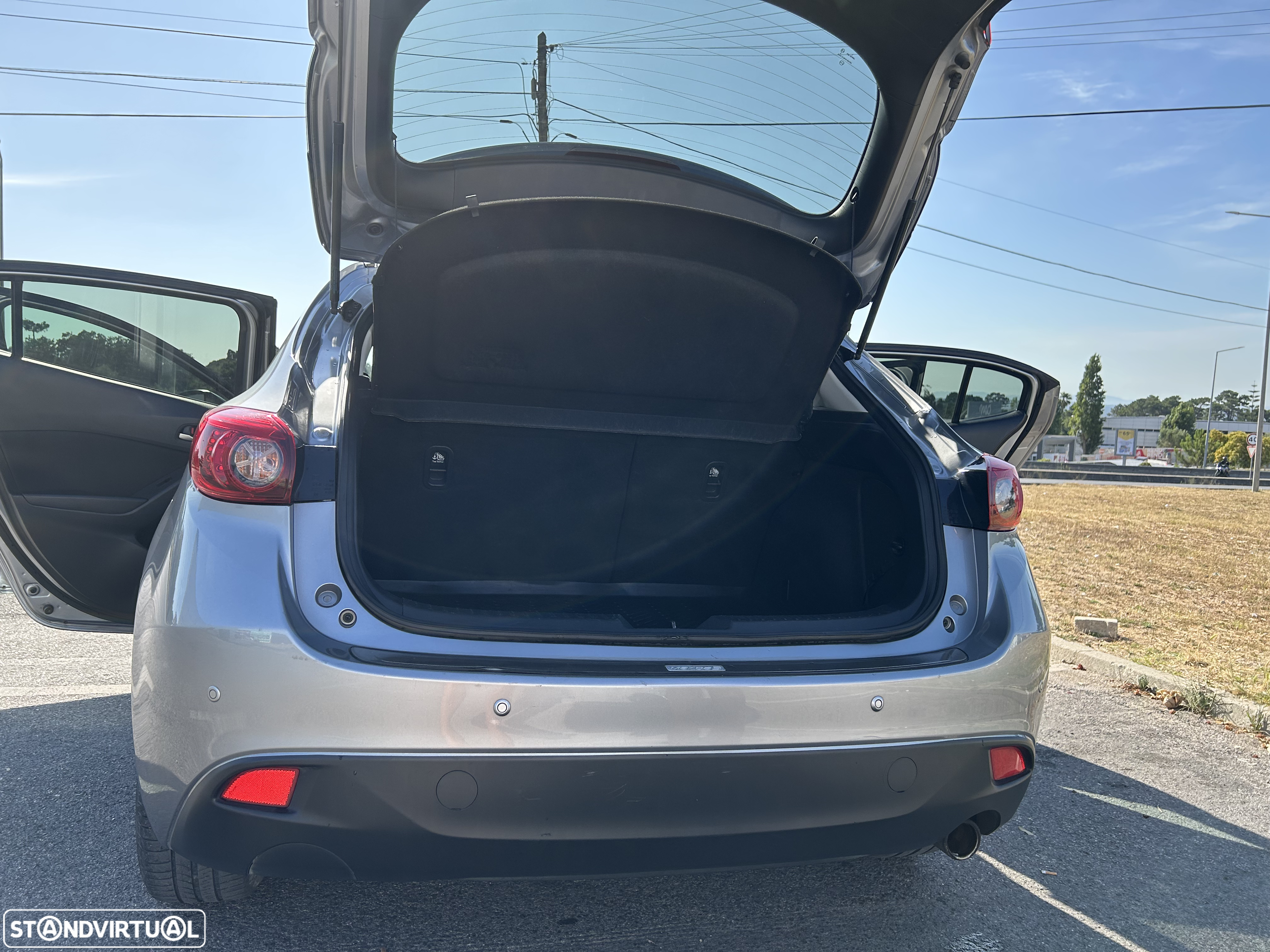 Mazda 3 1.5 Sky-G Evolve HS Navi - 5