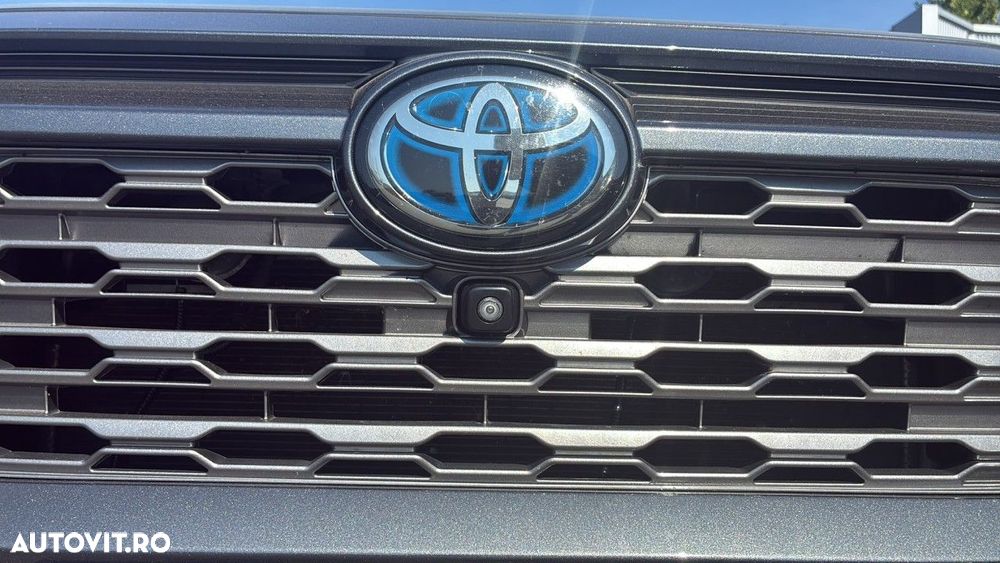 Toyota RAV4 - 3