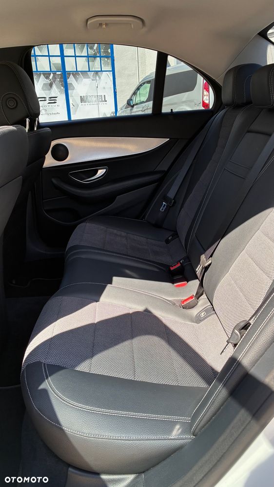 Mercedes-Benz Klasa E 200 d 9G-TRONIC - 8