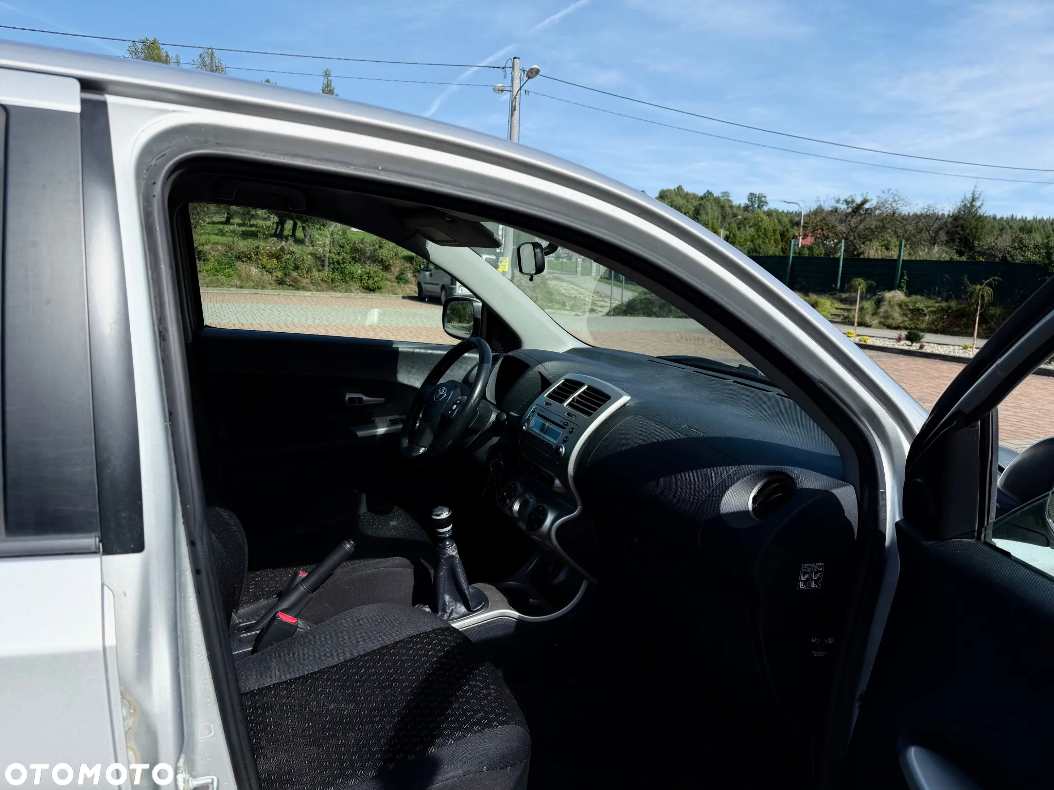 Toyota Urban Cruiser 1.4 D-4D 4x4 - 11