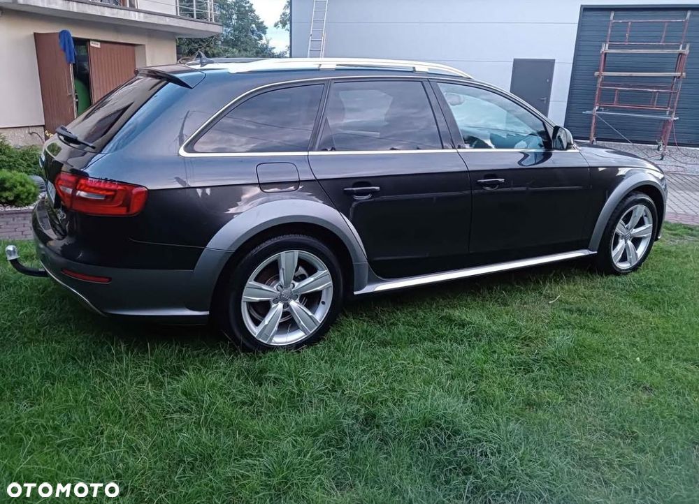 Audi A4 Allroad 3.0 TDI Quattro S tronic - 6