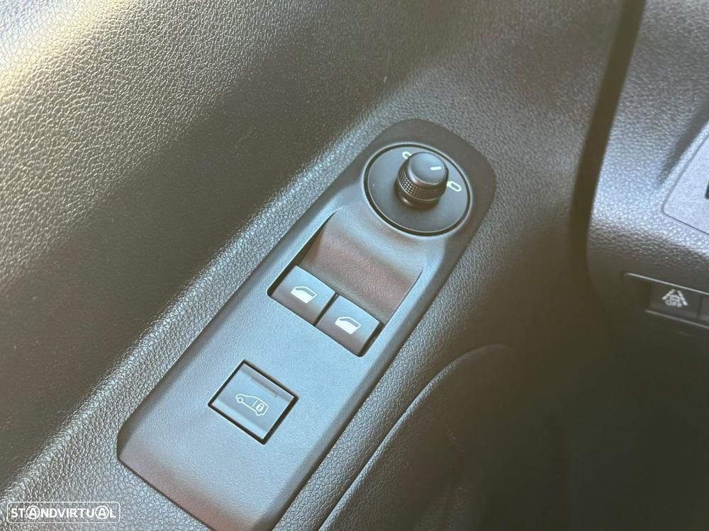 Toyota Proace City 1.5D 3Lug. Frente Nova 100cv - 26