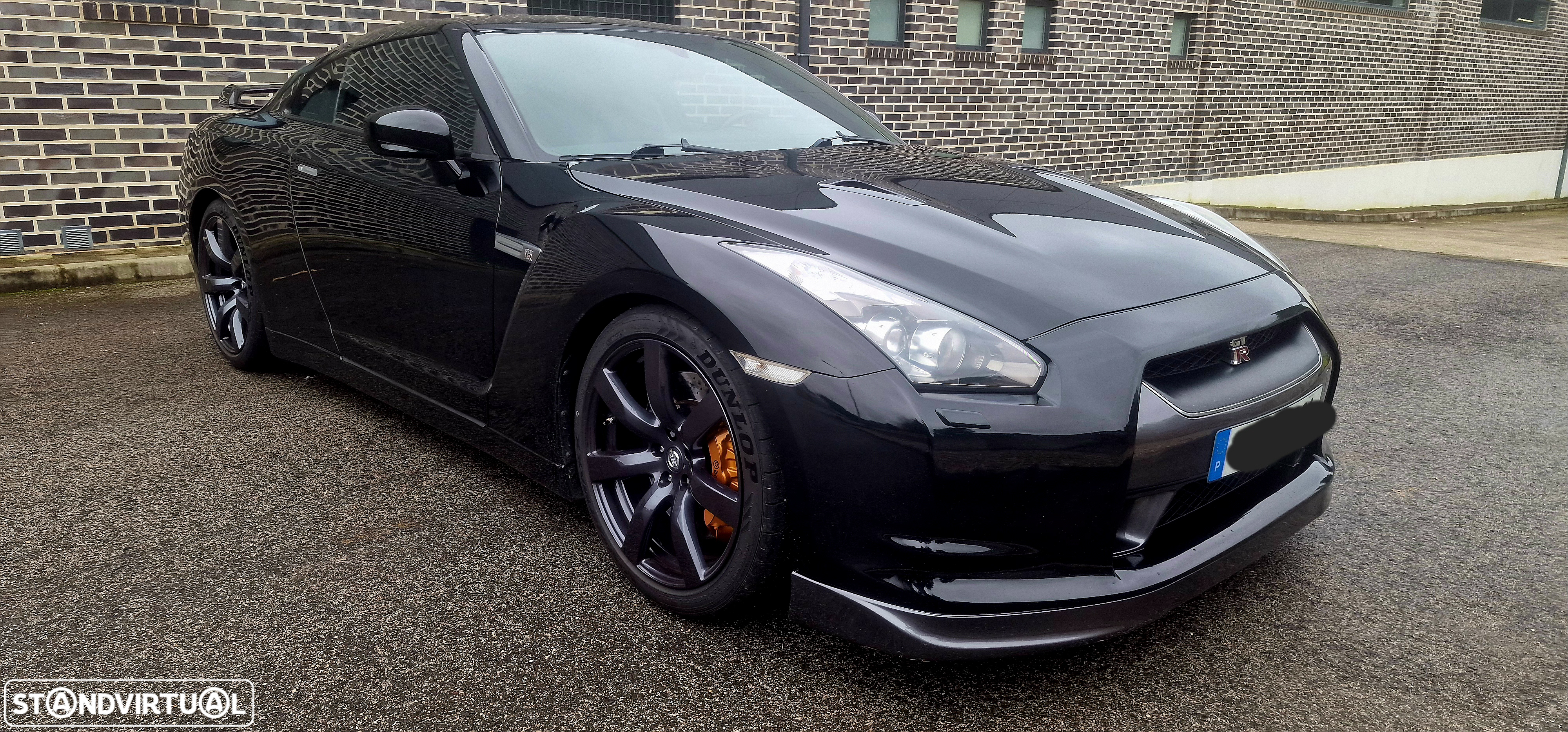 Nissan GT-R 3.8 V6 Black Edition - 3
