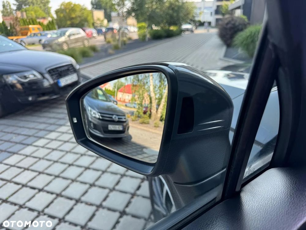Volkswagen Tiguan 2.0 TDI SCR Life DSG - 13