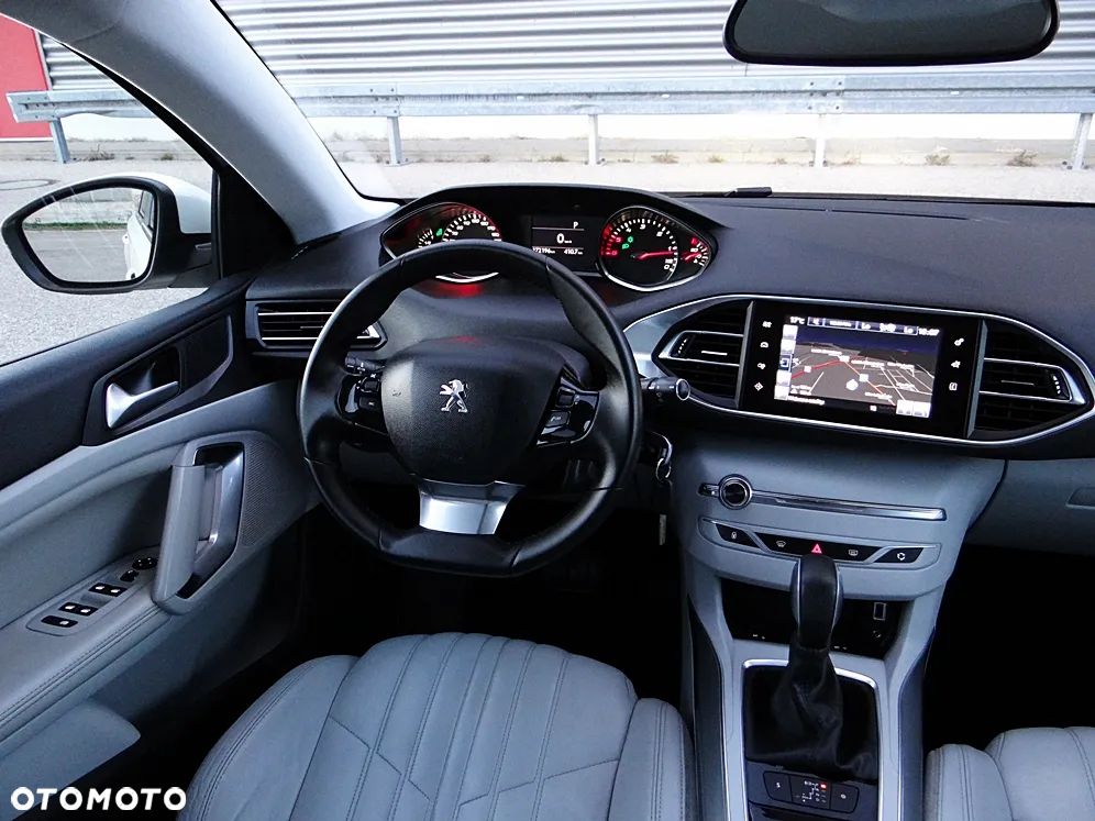 Peugeot 308 BlueHDi 150 Automatik Stop & Start Niveau 2 Business-Line - 5