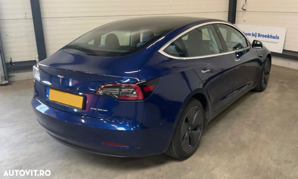 Tesla Model 3 Langstreckenbatterie Allradantrieb Dual Motor - 4