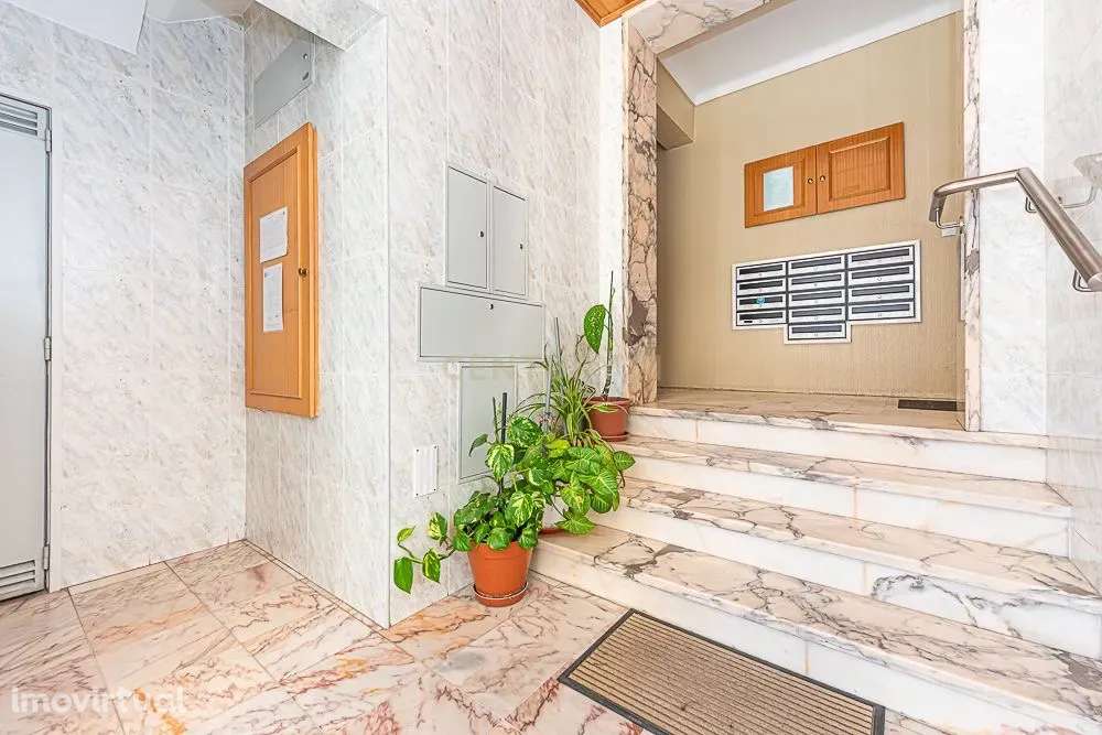 Apartamento T2 situado no Bairro Afonso Costa - Grande imagem: 4/25