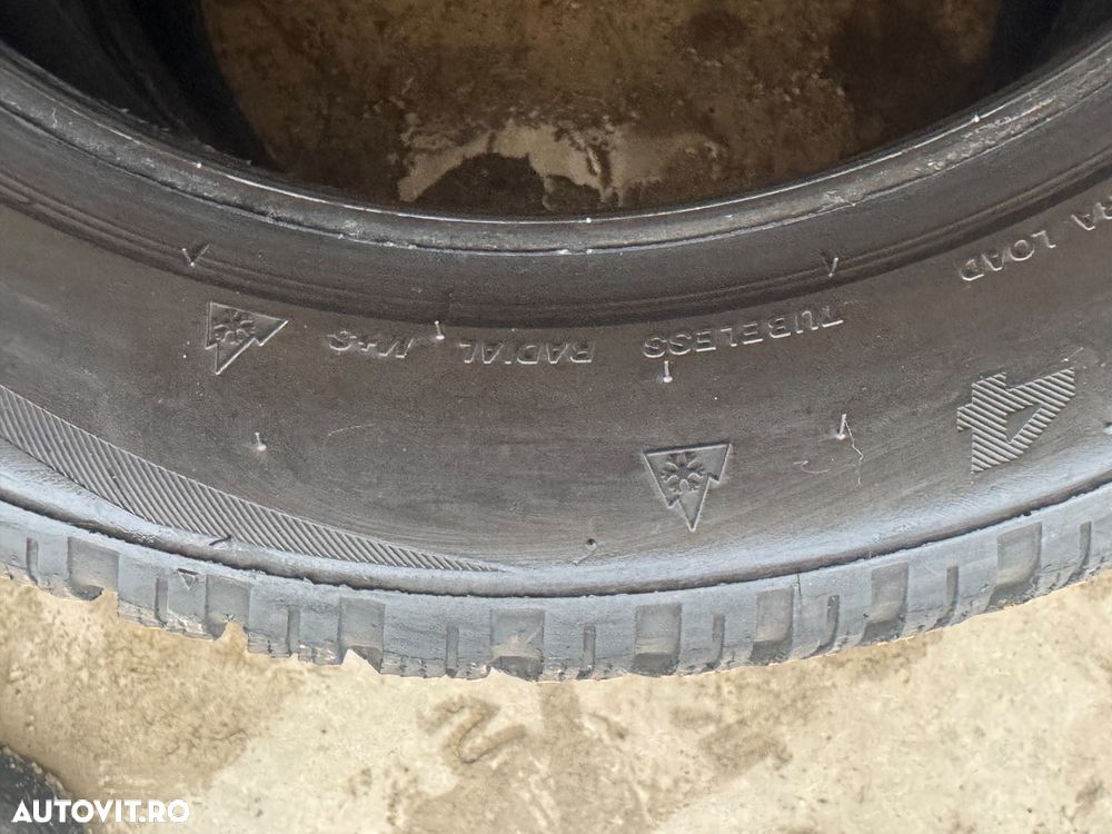 Vând 4 anvelope 205/55/17 Firestone de iarnă ca noi - 8