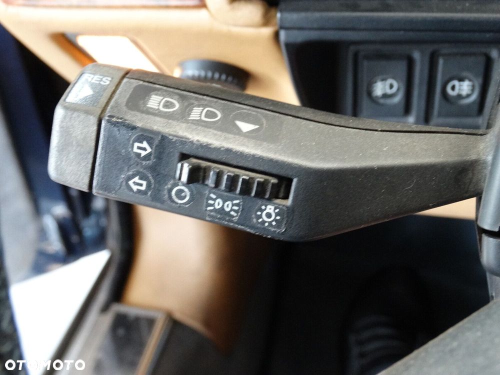 Jaguar XJS - 22