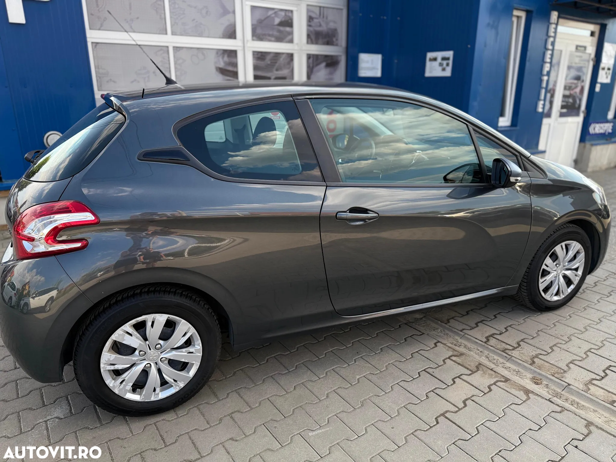 Peugeot 208 1.2 VTi Access - 2