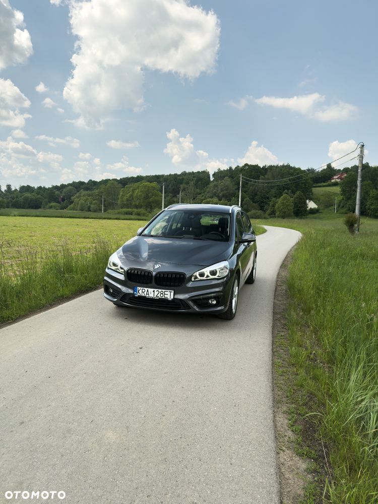 BMW Seria 2 218d Sport-Aut Sport Line - 2