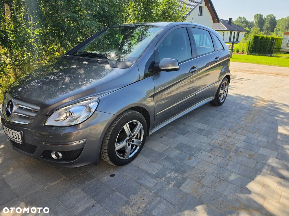 Mercedes-Benz Klasa B 180 CDI - 29