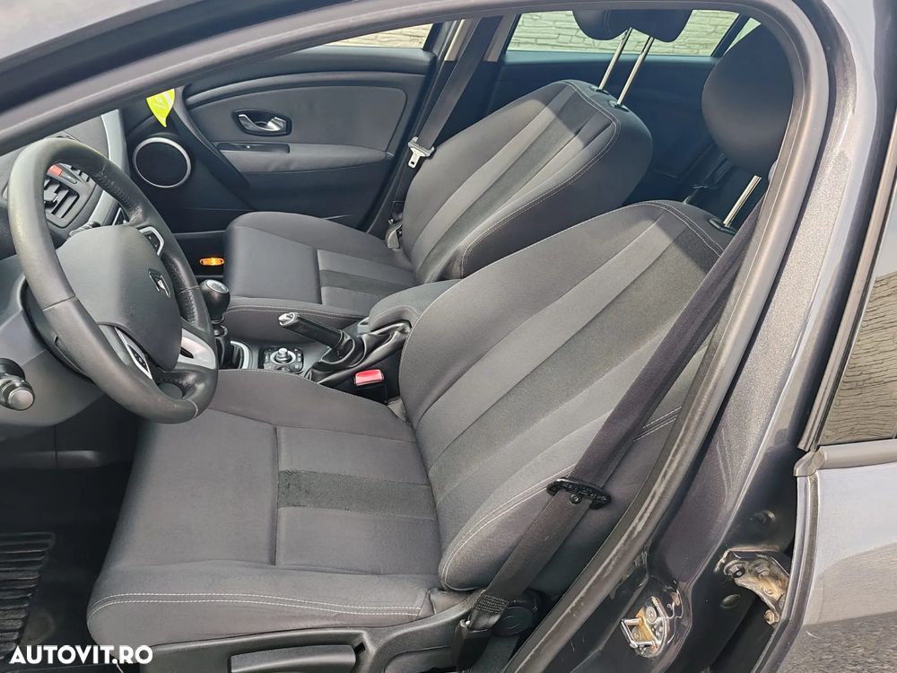 Renault Megane - 14