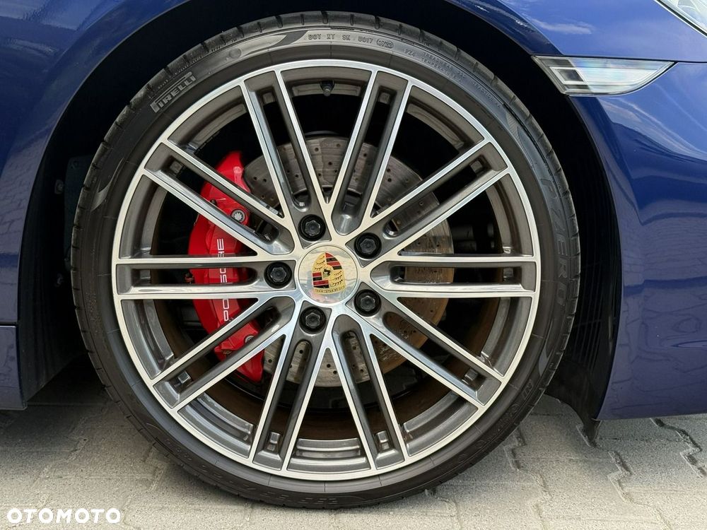 Porsche 718 Cayman GTS 4.0 PDK - 11