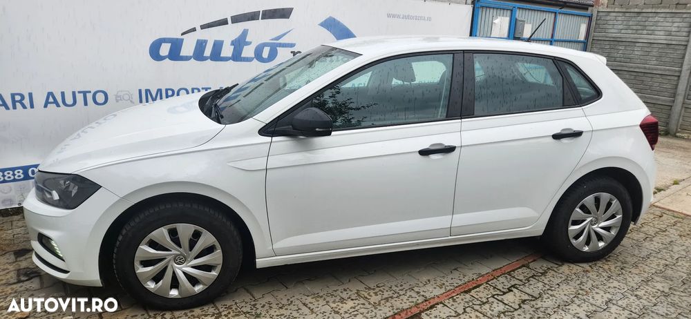 Volkswagen Polo 1.6 TDI Comfortline - 4