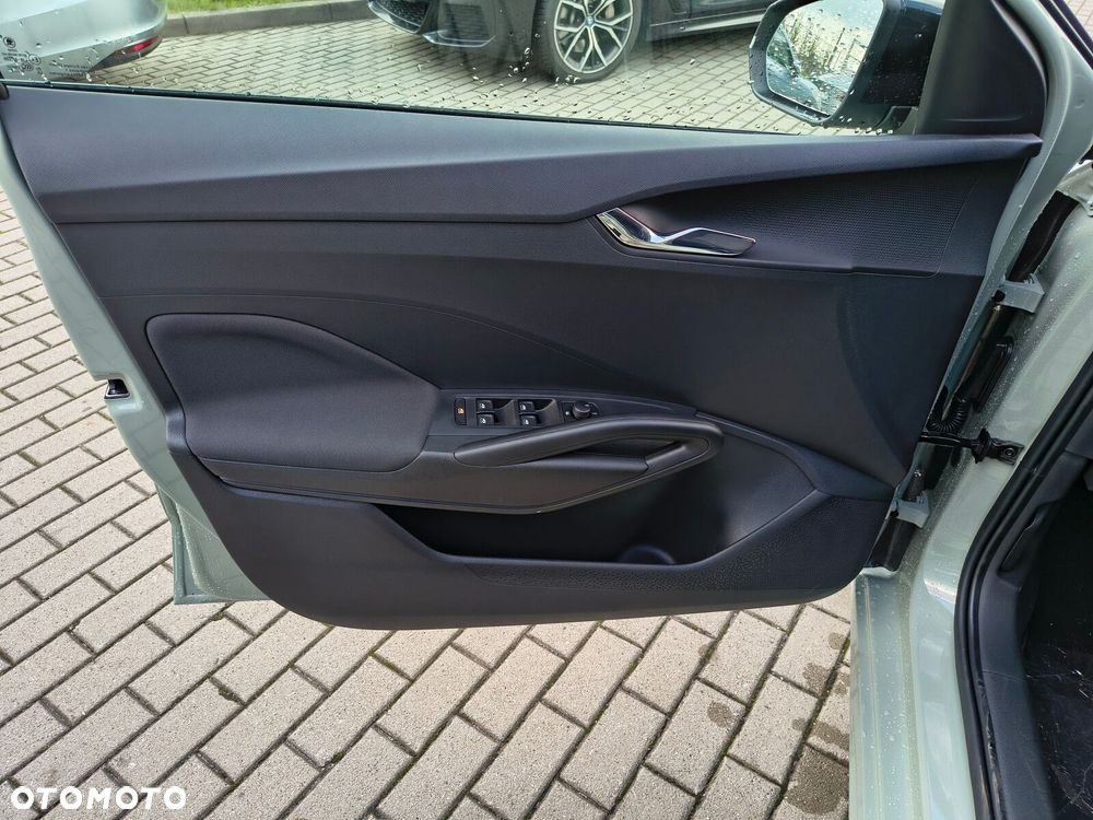 Skoda Fabia 1.0 TSI Drive DSG - 14