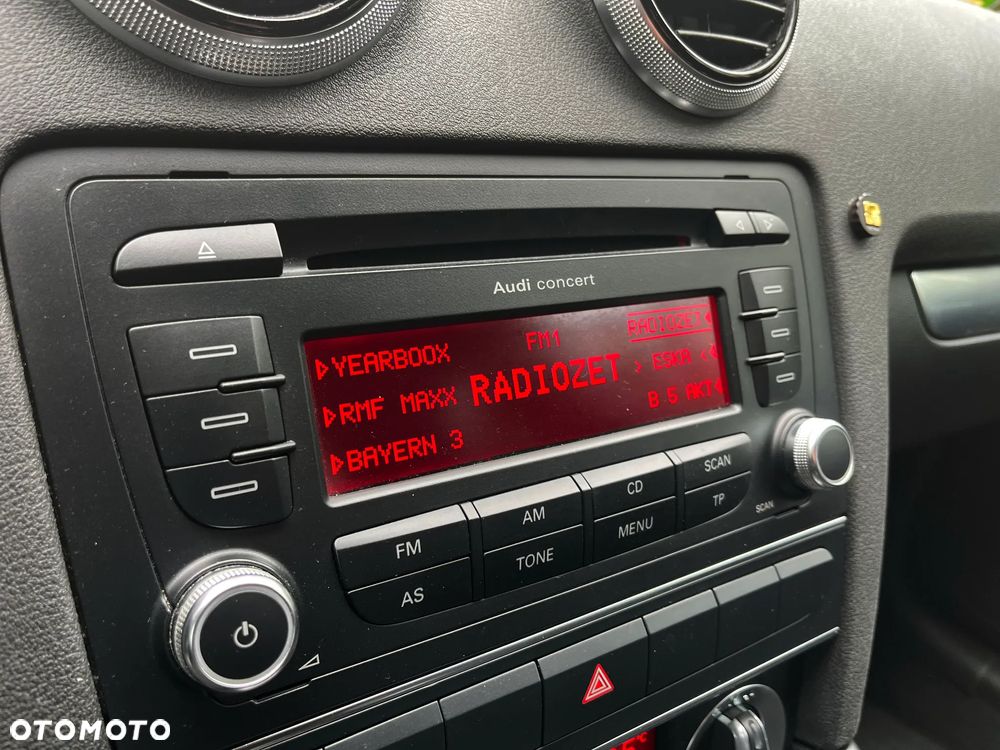 Audi A3 Sportback 2.0 TDI DPF Ambiente - 15