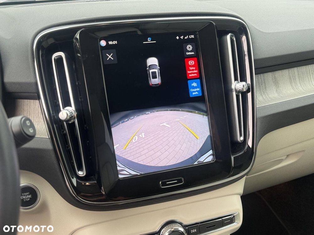 Volvo XC 40 - 20