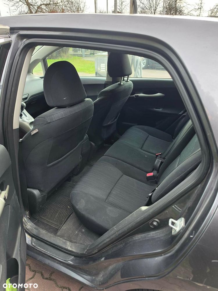 Toyota Auris - 13