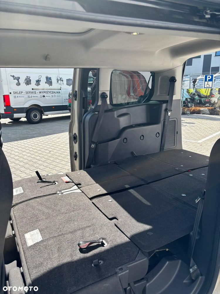 Ford Tourneo Connect 1.6 TDCi Trend - 14