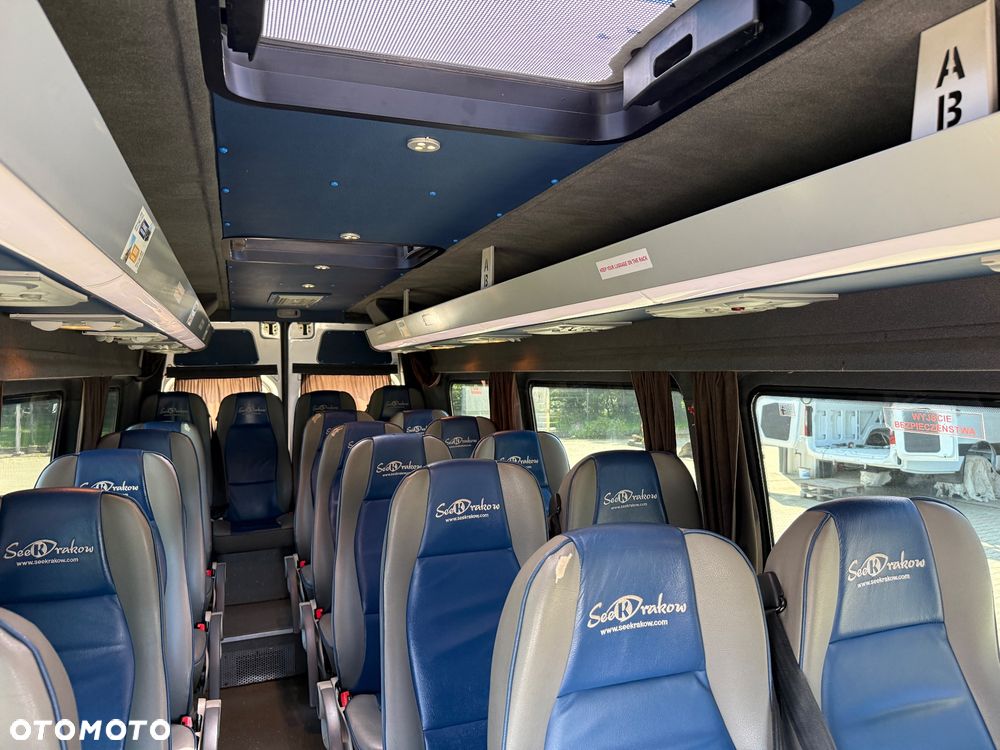 Mercedes-Benz Sprinter 519 3.0 V6 21 miejsc - 14