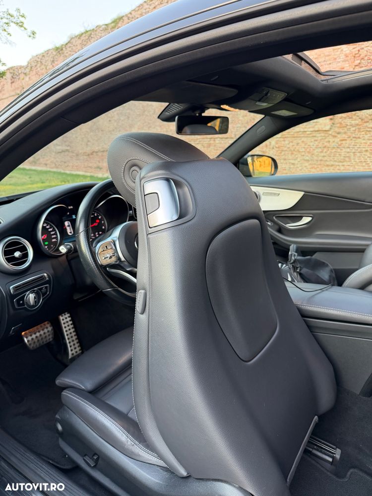 Mercedes-Benz C 300 9G-TRONIC AMG Line Plus - 15