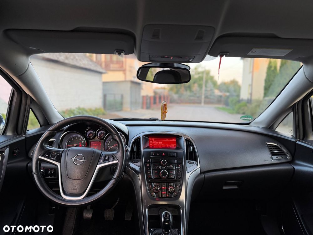 Opel Astra 1.4 Turbo Color Edition - 8