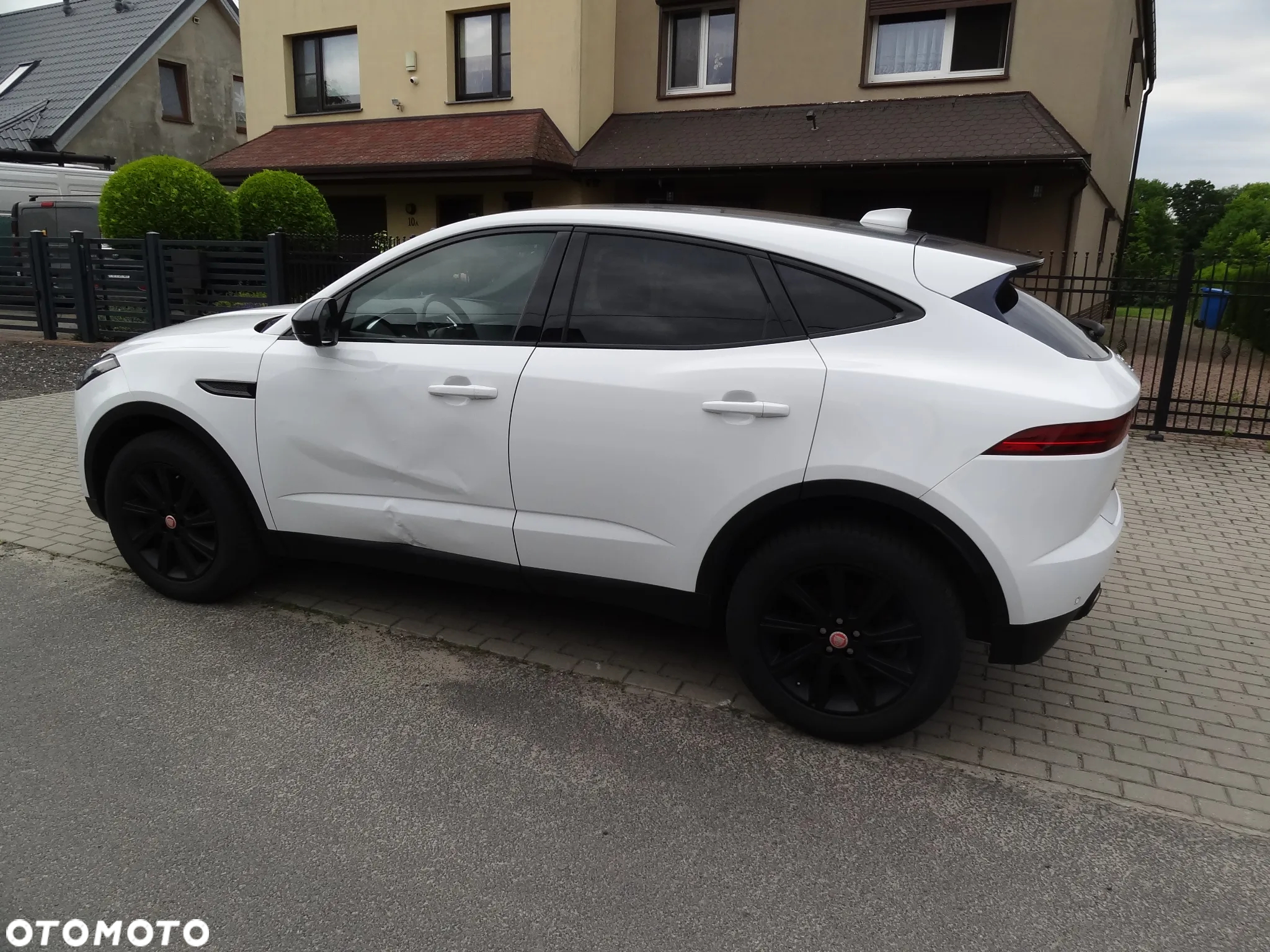 Jaguar E-Pace - 6