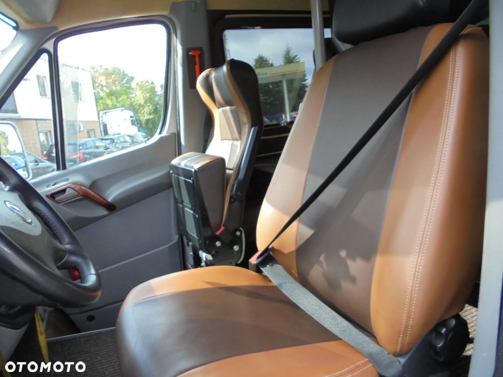 Volkswagen CRAFTER - 7